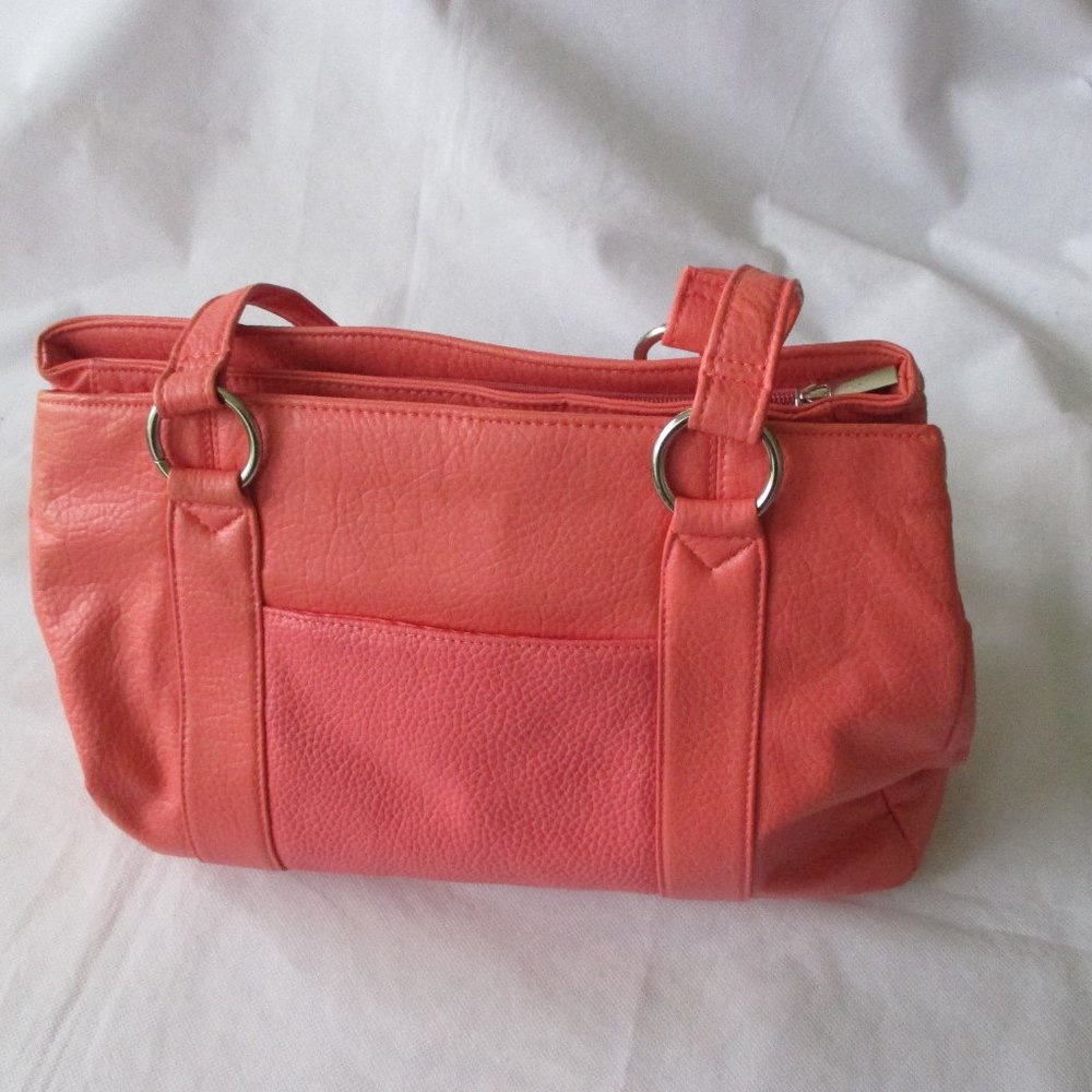 Pretty Coral hand bag - Excellent Condition! -  Many compartments!